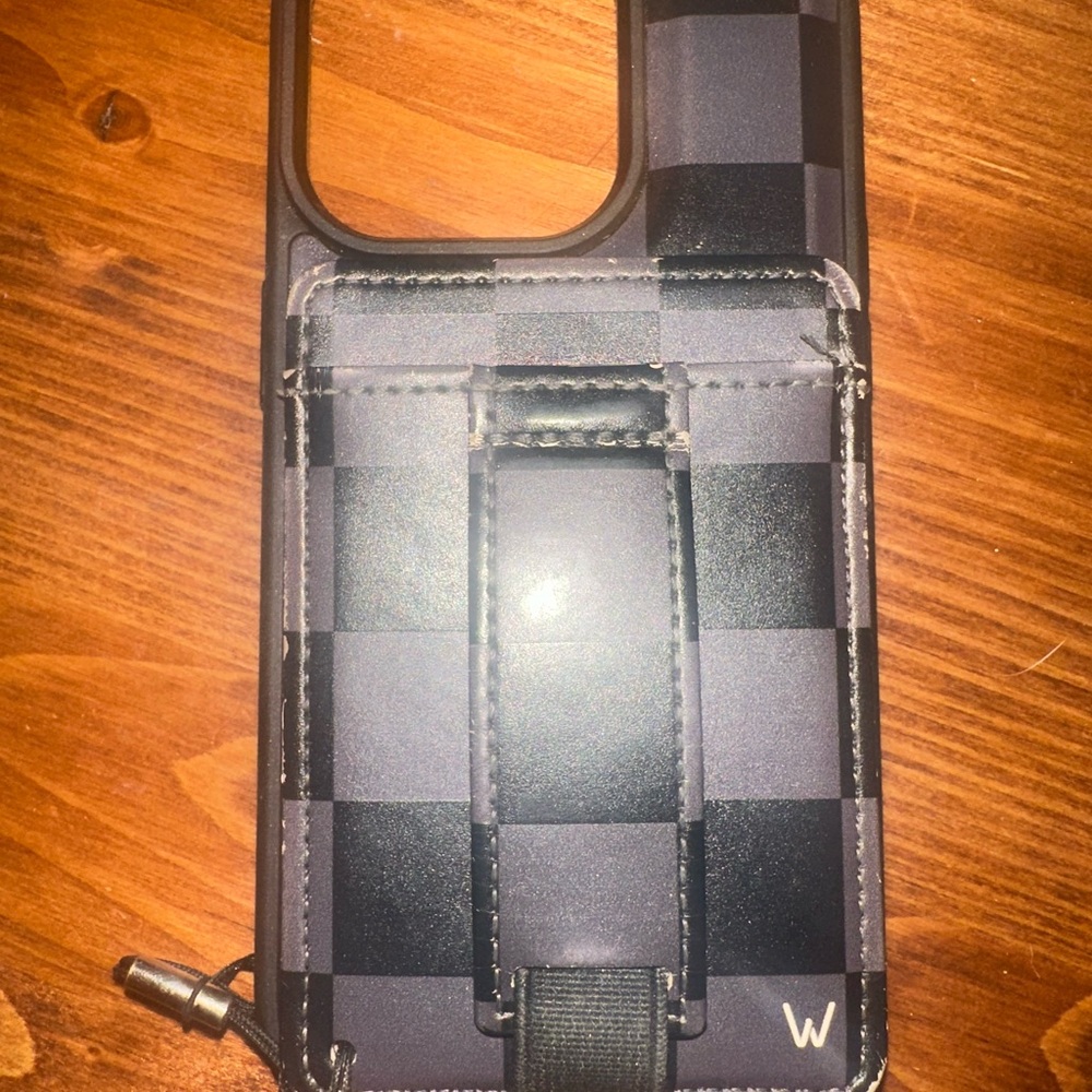 Walli Magnetic case for iPhone 14 Pro